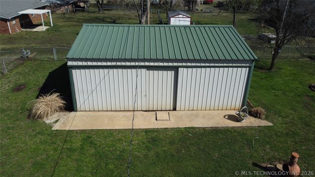 106 Vine Street, Chelsea, OK 74016