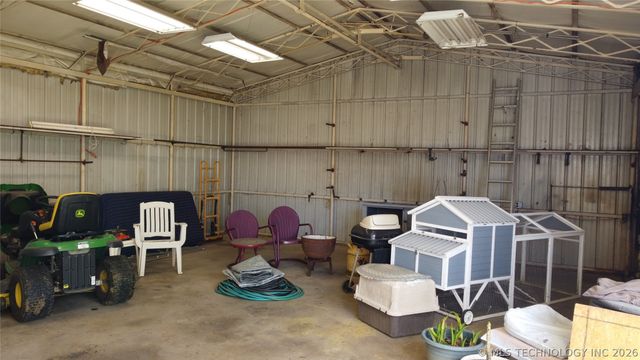 106 Vine Street, Chelsea, OK 74016