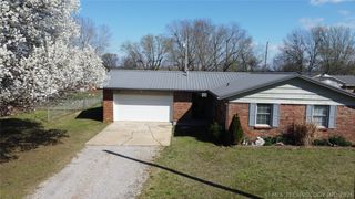 106 Vine Street, Chelsea, OK 74016