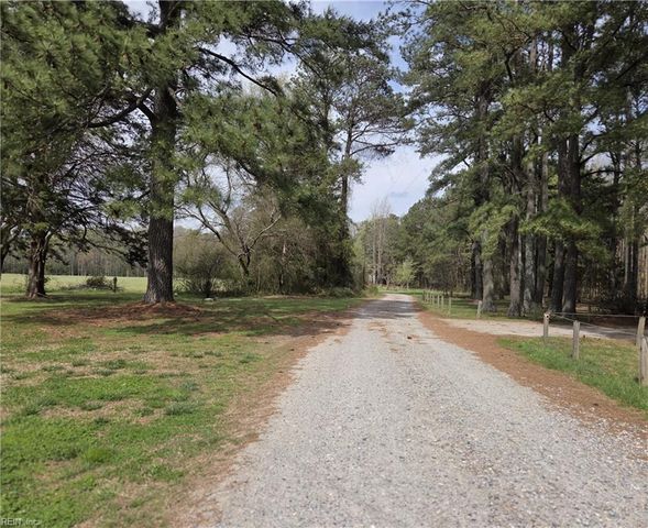 14035 Foursquare RD, Smithfield, VA 23430