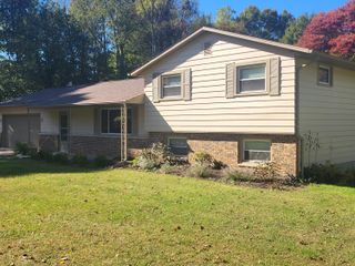 2710 Weaver Road, Niles, MI 49120