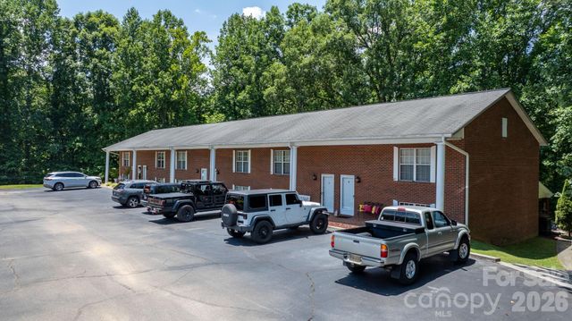 75 Laurelwood Drive 97, Marion, NC 28752