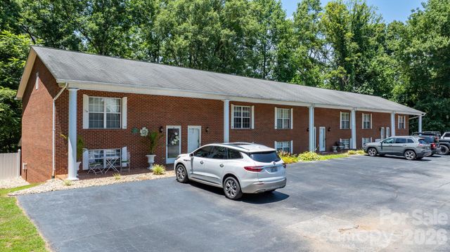 75 Laurelwood Drive 97, Marion, NC 28752
