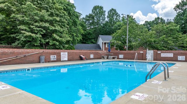 75 Laurelwood Drive 97, Marion, NC 28752