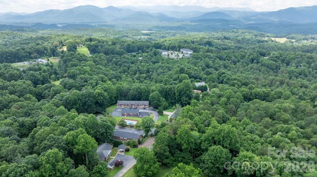 75 Laurelwood Drive 97, Marion, NC 28752