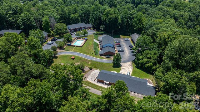 75 Laurelwood Drive 97, Marion, NC 28752