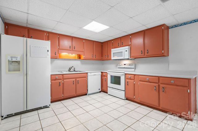 75 Laurelwood Drive 97, Marion, NC 28752