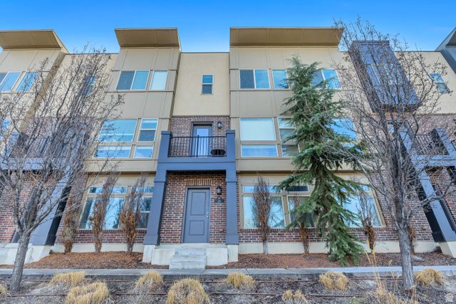 36 W TYTUS DR, Murray, UT 84107