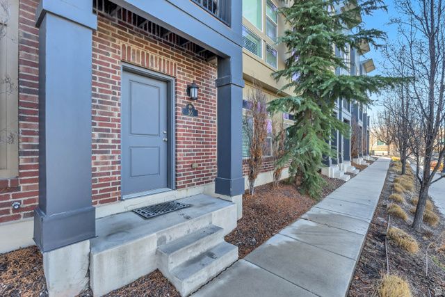 36 W TYTUS DR, Murray, UT 84107