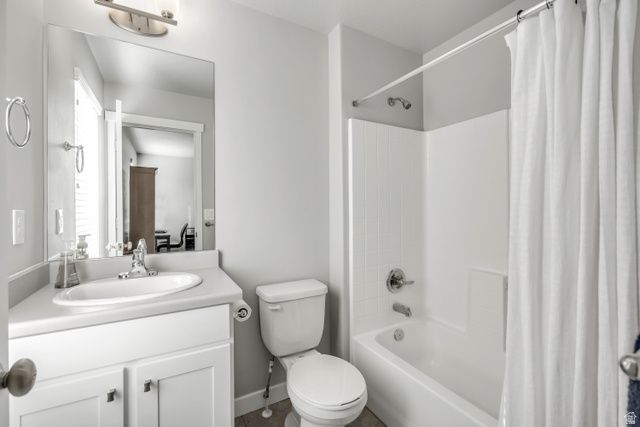 36 W TYTUS DR, Murray, UT 84107