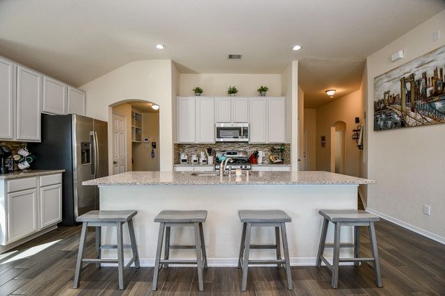 2322 Garden Square Path, Spring, TX 77386