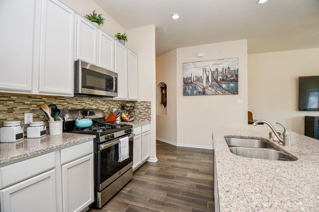 2322 Garden Square Path, Spring, TX 77386