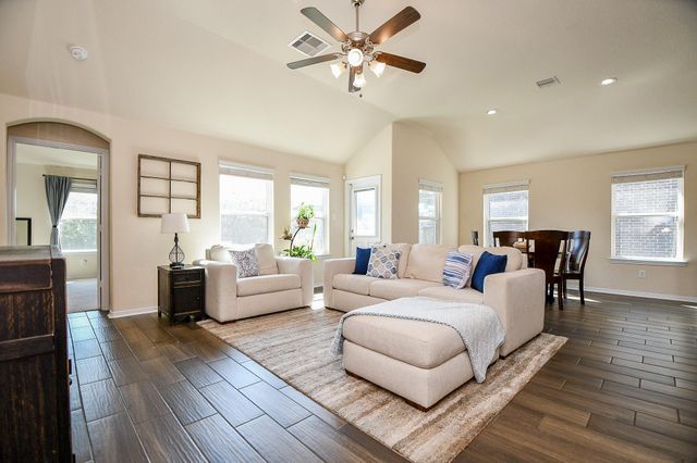 2322 Garden Square Path, Spring, TX 77386