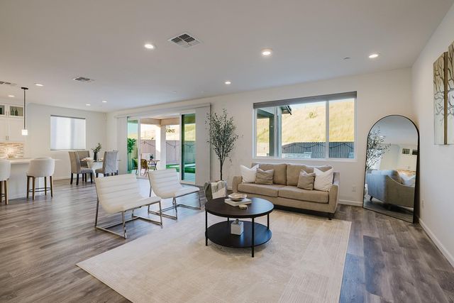 775 Appaloosa Way, Hollister, CA 95023