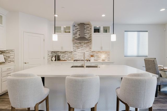 775 Appaloosa Way, Hollister, CA 95023