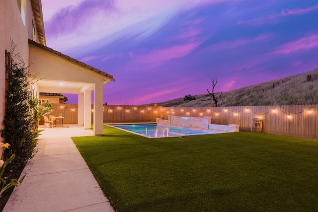 775 Appaloosa Way, Hollister, CA 95023