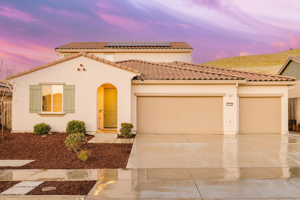 775 Appaloosa Way, Hollister, CA 95023