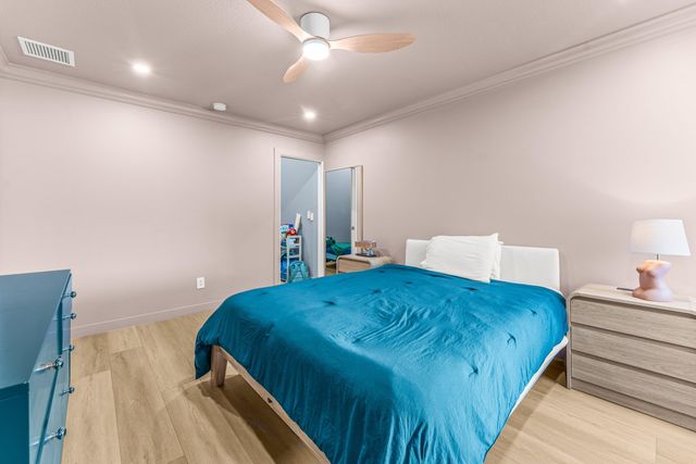 8370 Eleuthera Lane, Wellington, FL 33414