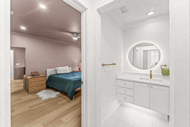 8370 Eleuthera Lane, Wellington, FL 33414