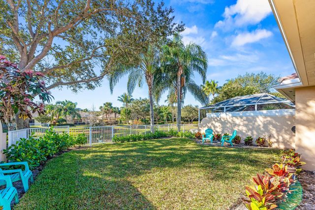 8370 Eleuthera Lane, Wellington, FL 33414