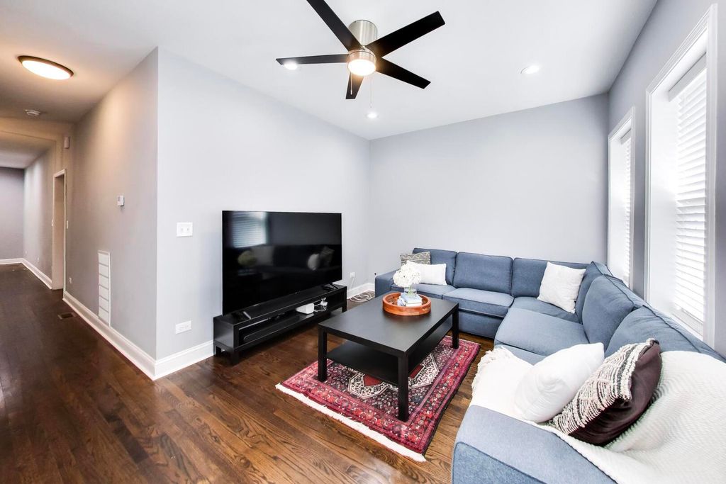 1702 N Meade Avenue, Chicago, IL 60639 — photo 5