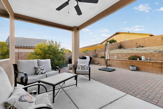 2825 Arce Lane SE, Rio Rancho, NM 87124