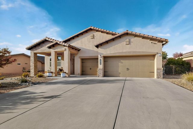 2825 Arce Lane SE, Rio Rancho, NM 87124