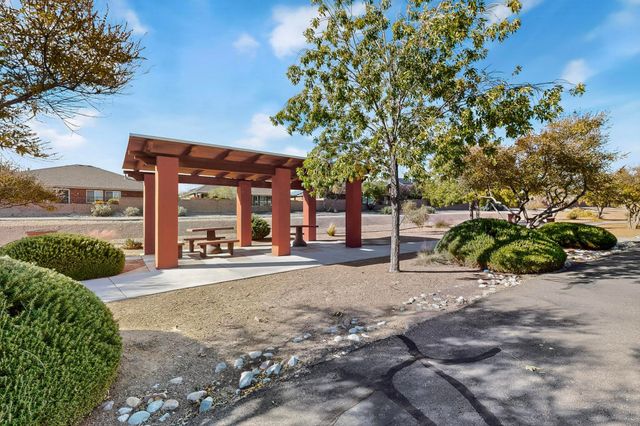 2825 Arce Lane SE, Rio Rancho, NM 87124