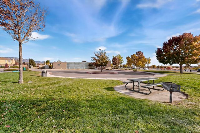 2825 Arce Lane SE, Rio Rancho, NM 87124