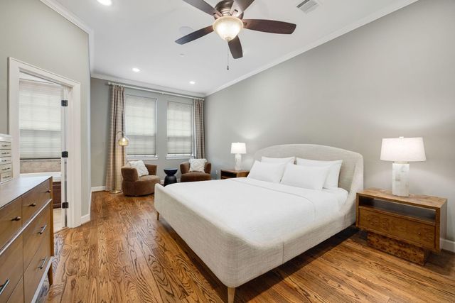 2415 Commonwealth Street, Houston, TX 77006