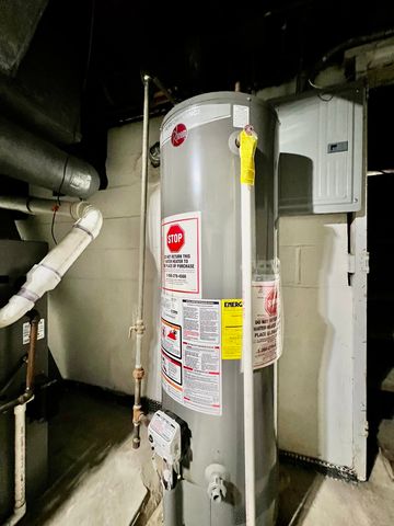 3437 Scott Street, Franklin Park, IL 60131