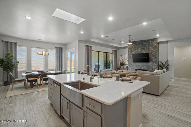 3419 Masterpiece Street, Las Cruces, NM 88012
