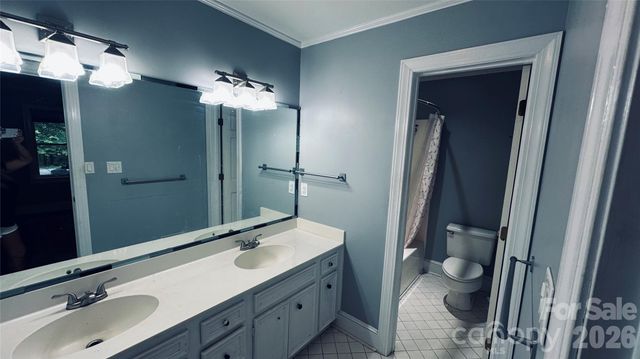 111 Forest Hills Drive, Mount Holly, NC 28120