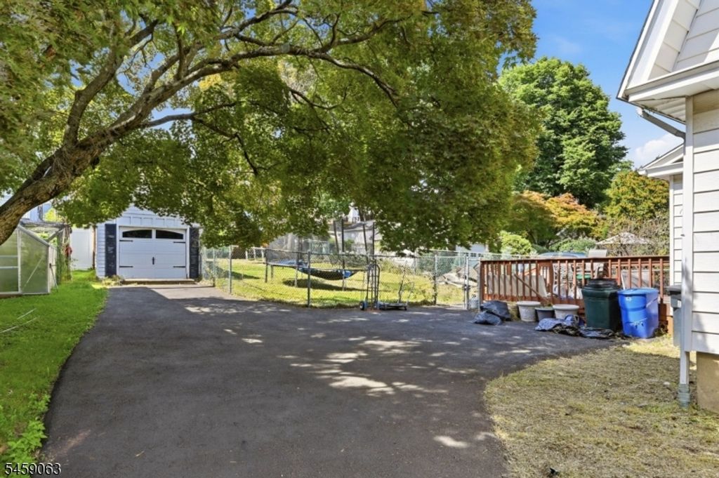 7 Harvard Ter, West Orange Twp., NJ 07052 — photo 4