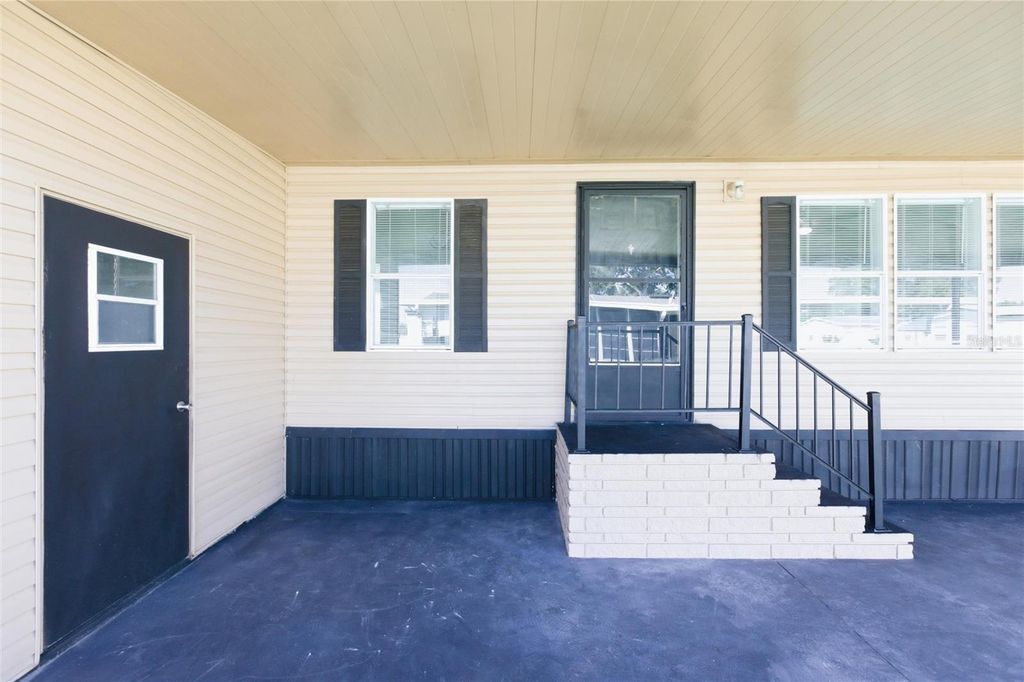438 PERCH PLACE, Lakeland, FL 33801