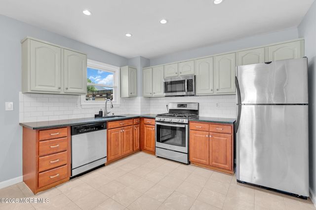 819 Laurel Street, Lakehurst, NJ 08733