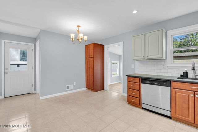 819 Laurel Street, Lakehurst, NJ 08733