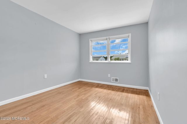 819 Laurel Street, Lakehurst, NJ 08733