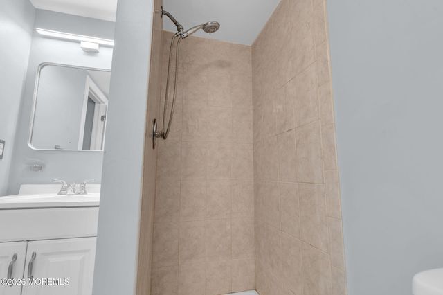 819 Laurel Street, Lakehurst, NJ 08733