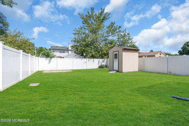 819 Laurel Street, Lakehurst, NJ 08733