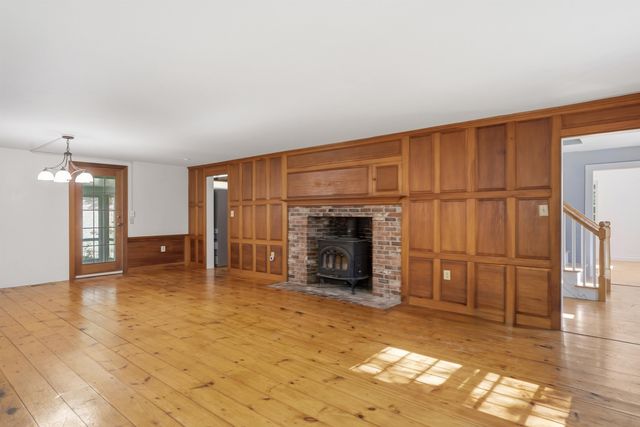 8 Baptist Hill Road, Canterbury, NH 03301