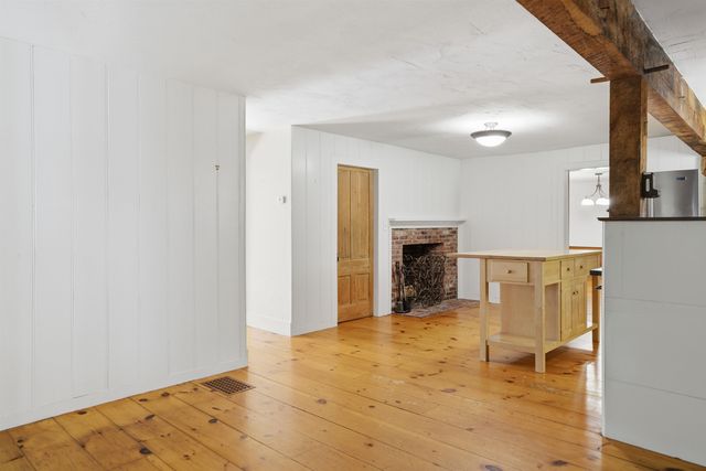 8 Baptist Hill Road, Canterbury, NH 03301