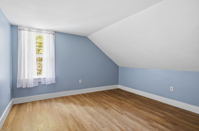 8 Baptist Hill Road, Canterbury, NH 03301