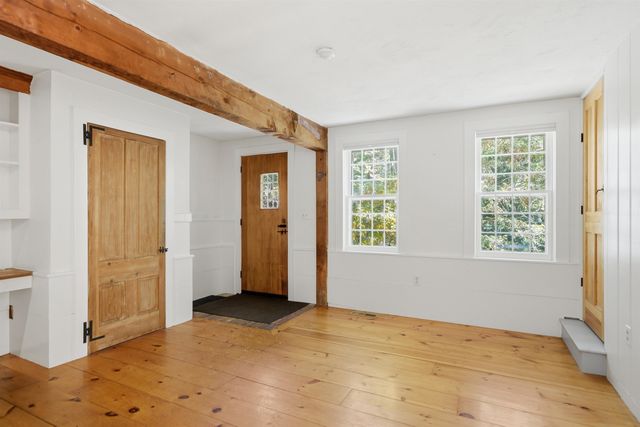 8 Baptist Hill Road, Canterbury, NH 03301