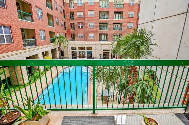300 St Joseph Parkway 123, Houston, TX 77002