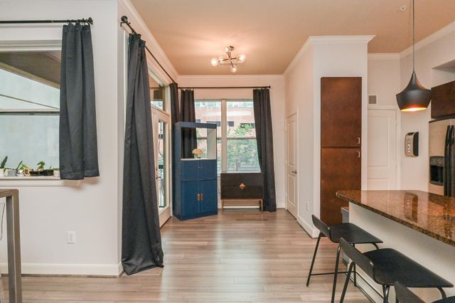 300 St Joseph Parkway 123, Houston, TX 77002