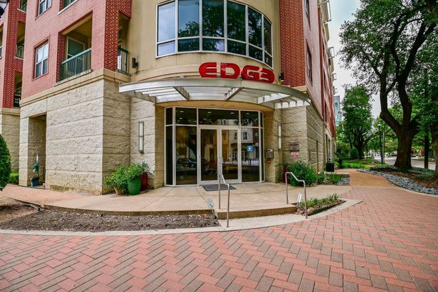 300 St Joseph Parkway 123, Houston, TX 77002