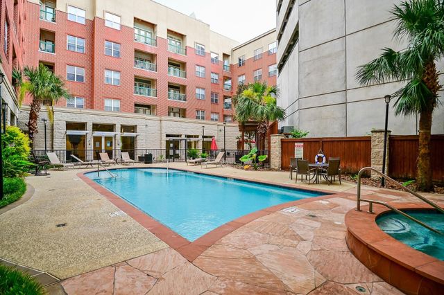 300 St Joseph Parkway 123, Houston, TX 77002