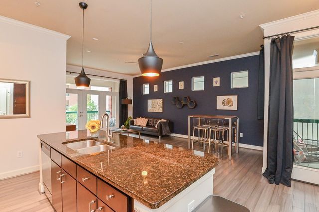 300 St Joseph Parkway 123, Houston, TX 77002