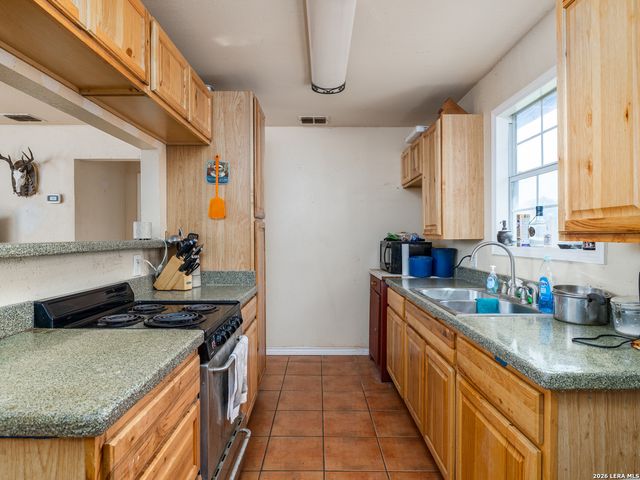 1547 Lost Trail, New Braunfels, TX 78132